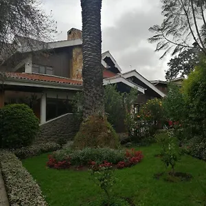  Bed & Breakfast Casatodosantos Ecuador