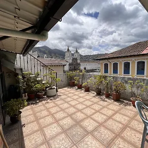 3* Hotel Benalcazar
